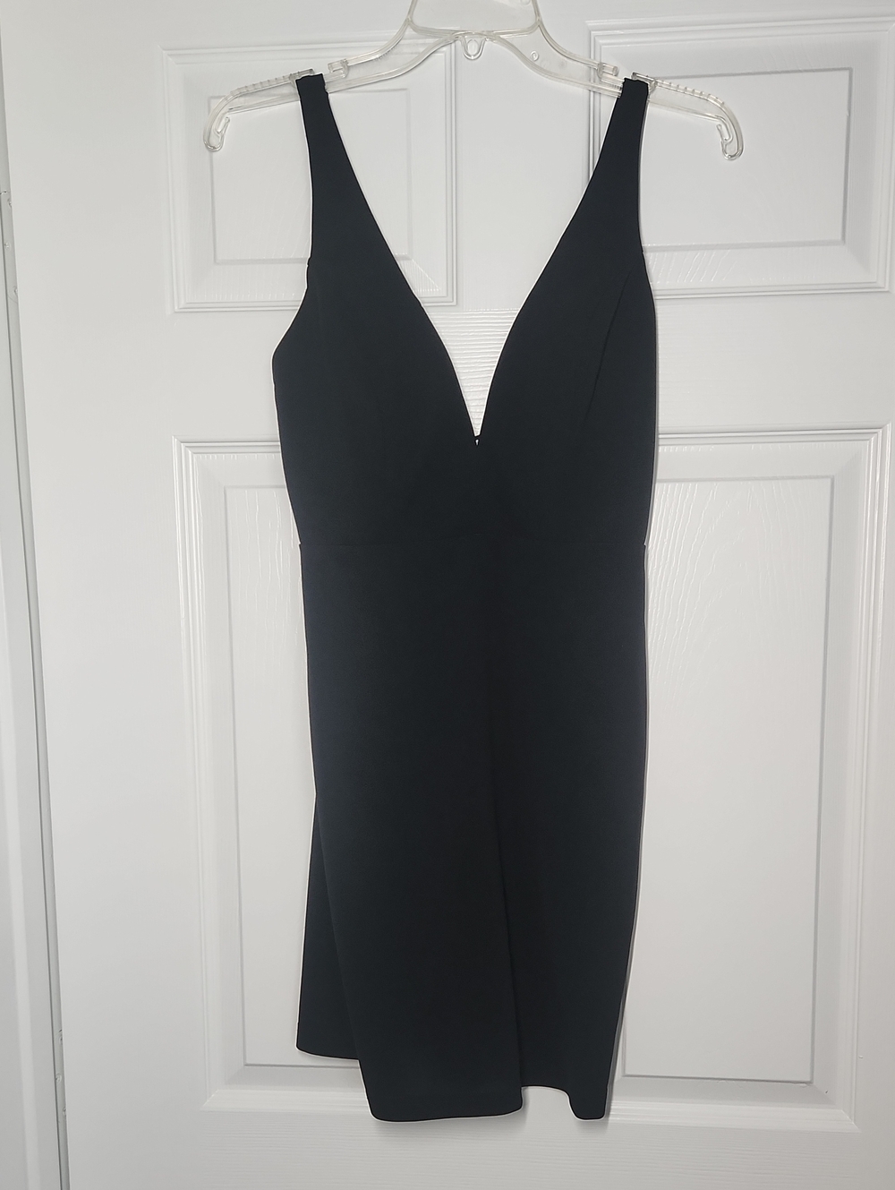 NWT HYFVE Black V-Neck Sleeveless Bodycon Dress